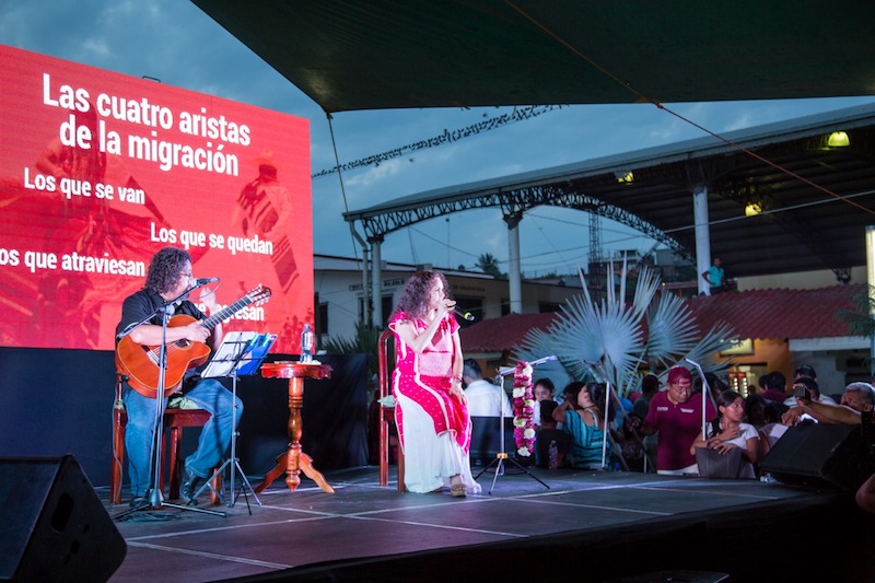 México va a cambiar si nosotros cambiamos: Susana Harp