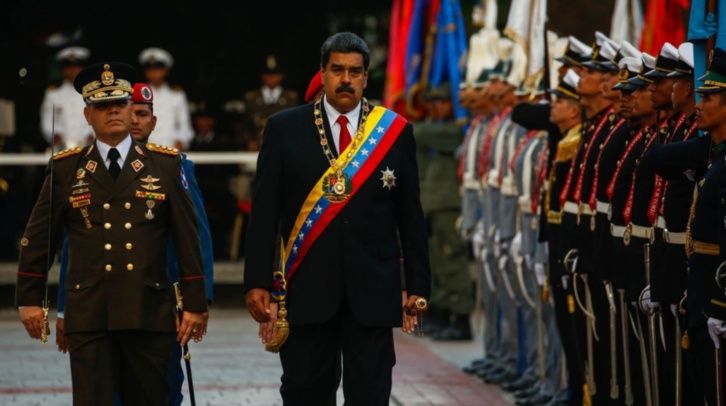 Maduro pide a petroleros prepararse para bloqueo de EU