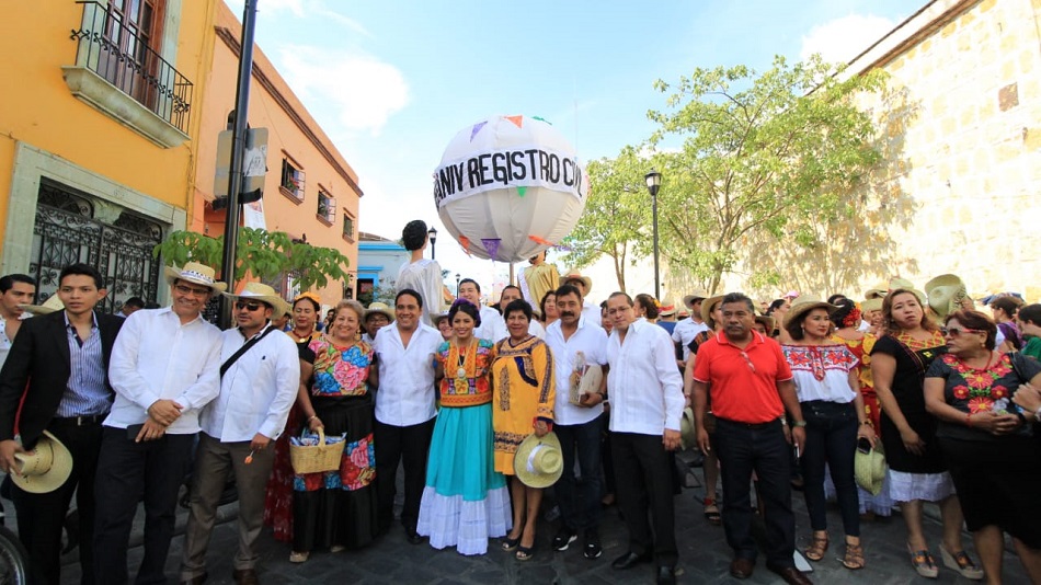 Celebran el 159 aniversario del Registro Civil en México