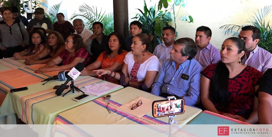 Crean más burocracia del Gobierno de AMLO en Oaxaca; delegada de Programas repare cuotas