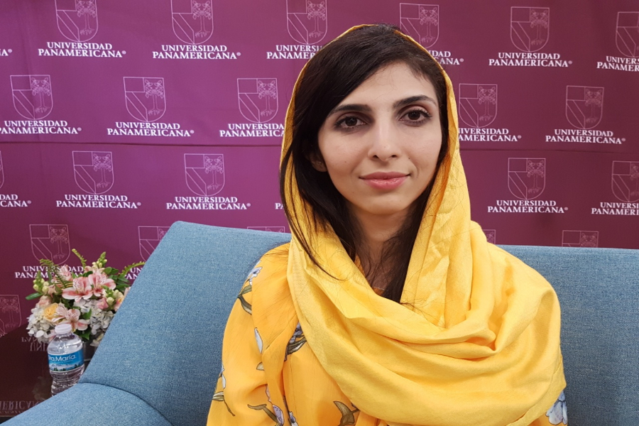 Rompiendo esquemas en Afganistán: Roya Mahboob y la tecnología