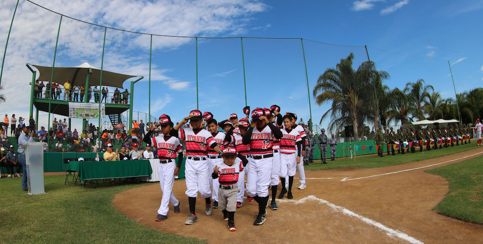 Playball en la Liga Monte Albán