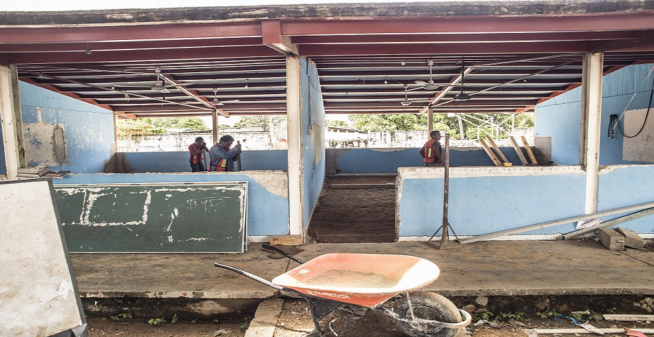En Oaxaca sólo maquillan escuela, no hubo reconstrucción