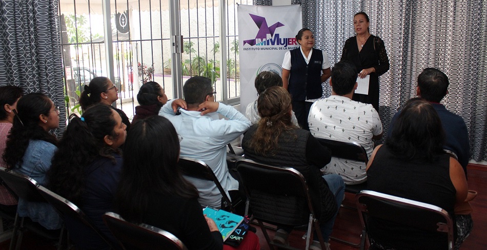 Trabaja Instituto de la Mujer para hacer valer derechos y empoderar a capitalinas