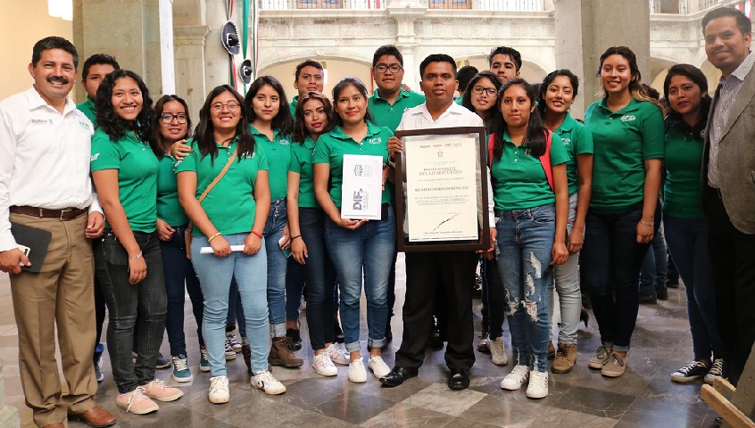 Desarrollan estudiantes de la UTVCO iniciativas que promueven progreso de las comunidades