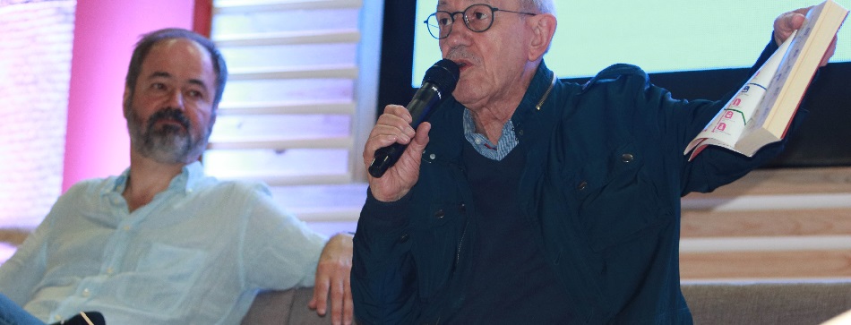 Presenta Juan Villoro El vértigo horizontal en la 38 FILO