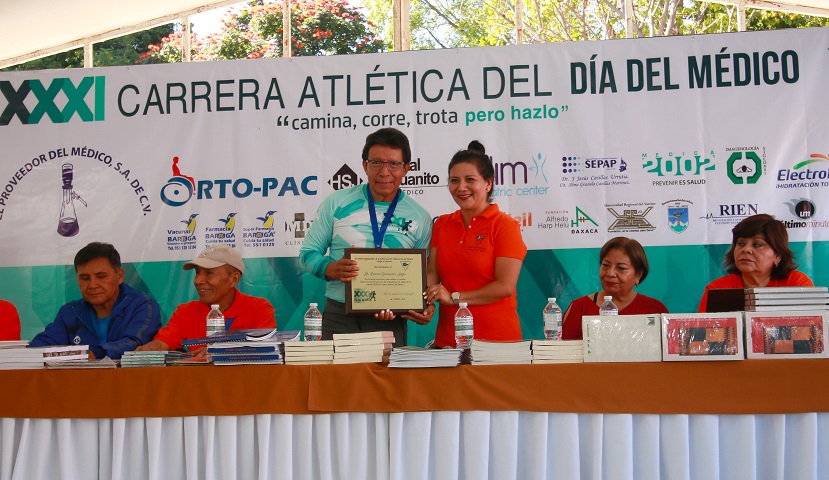 Carlos López y Sagrario Díaz triunfan en Atlética Día del Médico