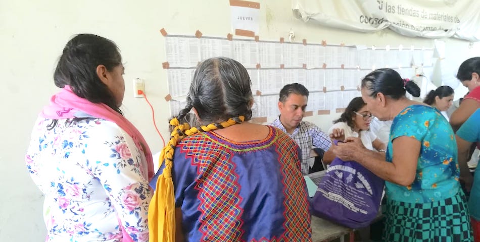 En efectivo y no materiales para construcción recibirán personas damnificadas de Juchitán del segundo censo