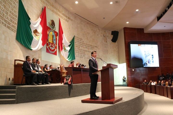 Con soberbia, Fiscal afirma que su trabajo no se conduce por presiones políticas o mediáticas