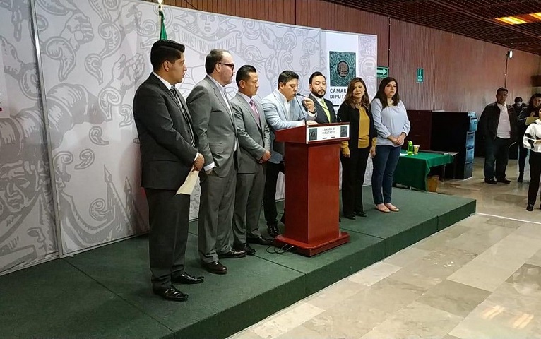 Se fractura el PRD en San Lázaro: renuncian nueve legisladores que darían mayoría calificada a Morena