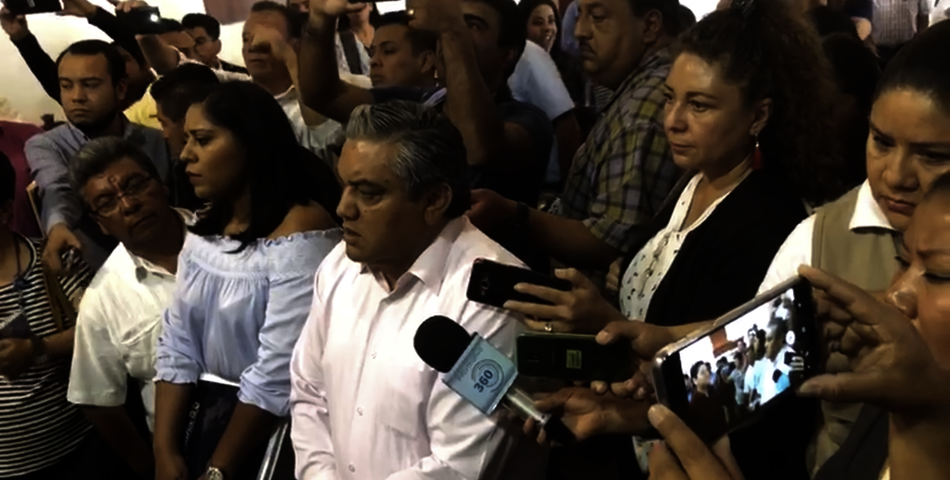 Por irresponsabilidad de autoridades, el Refugio para Mujeres en mis manos: @HugoJarquin