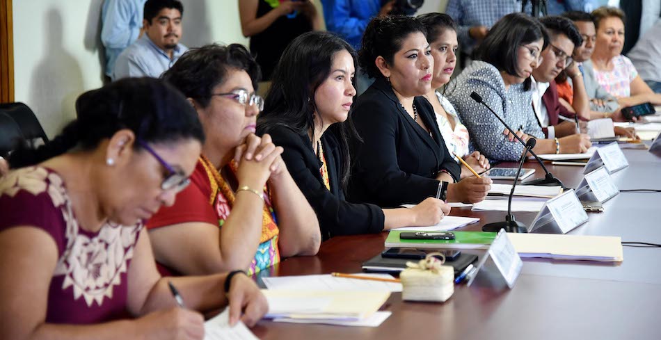En medio de impugnaciones, arranca comparecencia de aspirantes a titular de la DDHPO