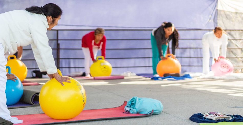 Salud emocional y física, beneficios del yoga en Ciudad de las Canteras