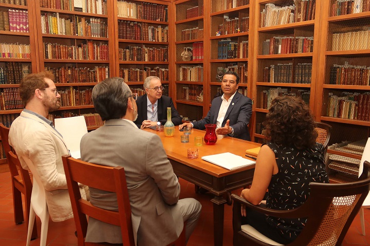 UABJO va por la digitalización de su Biblioteca ‘Fray Francisco de Burgoa’