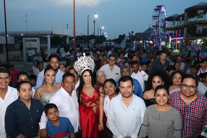 Unidos consolidaremos a Tuxtepec como el polo económico de la Cuenca del Papaloapan: Dávila