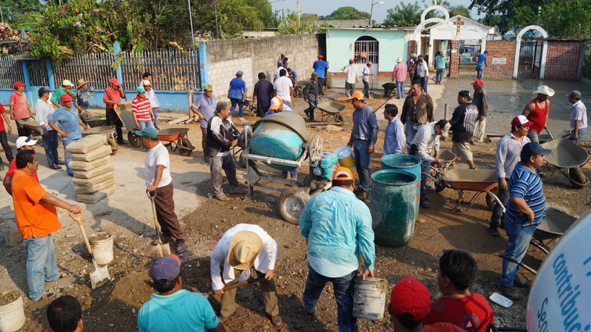 Con tequios transformamos el rostro de colonias y comunidades de Tuxtepec: Dávila