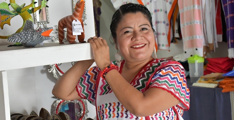 Verónica Lorenzo, artesana