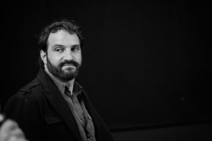 El director Alejandro Gerber Bicecci viene a Guelatao para el 12vo módulo de Cine Too Lab
