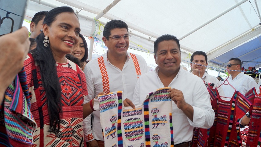 Inauguró Dávila la Feria de la Inclusión Social Tuxtepec 2019