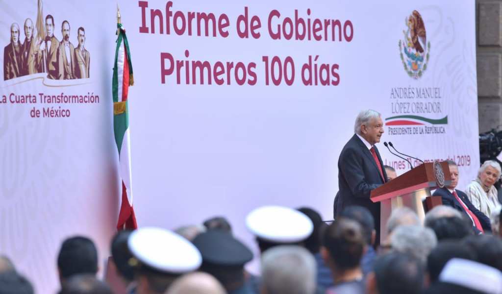 El informe de AMLO: lejos de la oposición, cerca del poder económico
