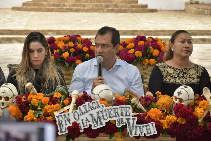Oswaldo García presenta programa del Día de Muertos 2019 en Oaxaca de Juárez