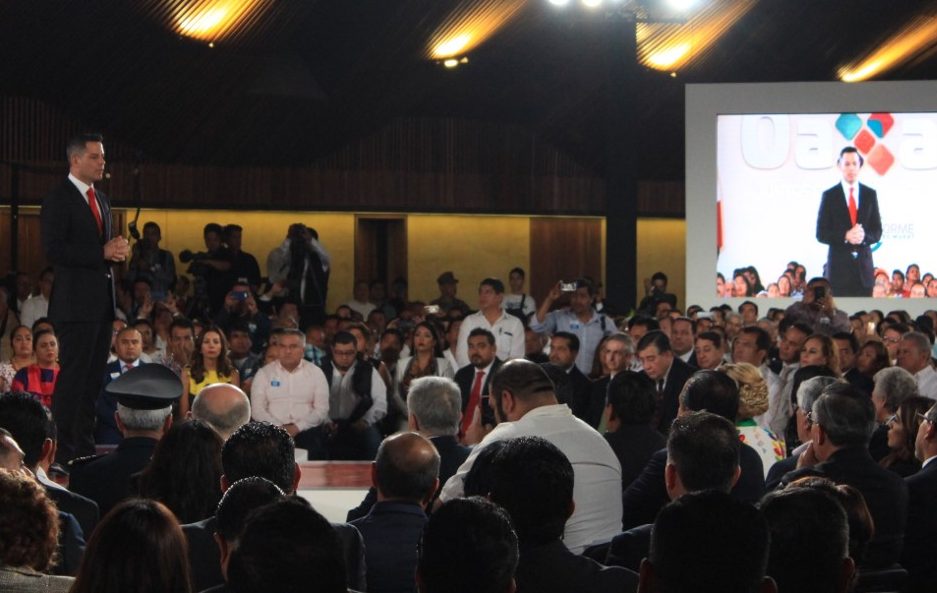 Crónica de las mentiras del muratismo en el Tercer (des) Informe de Gobierno