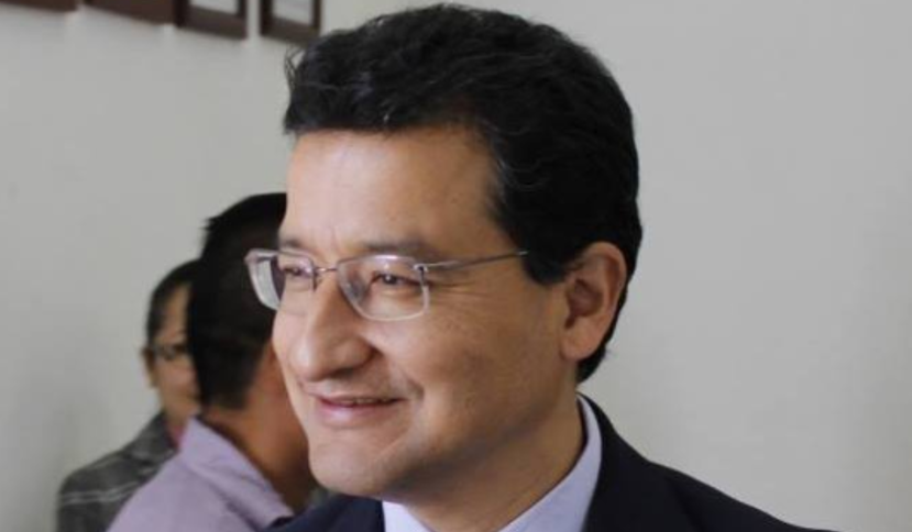 Juez exhibe montaje y siembra de armas de Fiscalía de Oaxaca; queda libre edil Arturo García