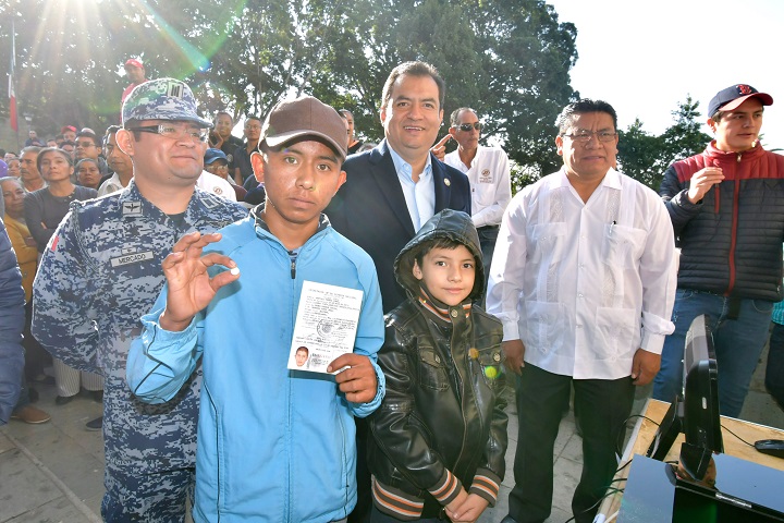 Exhorta Oswaldo García a asumir con responsabilidad el Servicio Militar