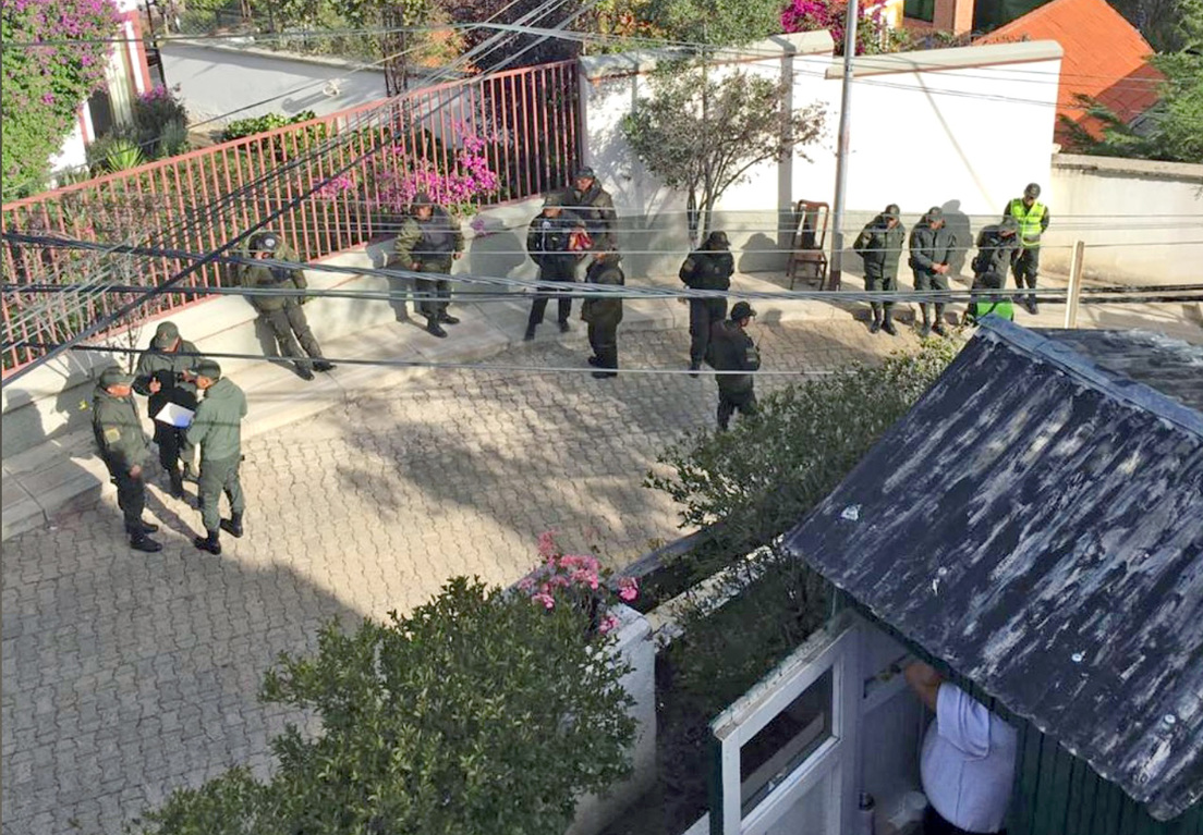 México denuncia a Bolivia ante la Corte Internacional por el asedio a la Embajada