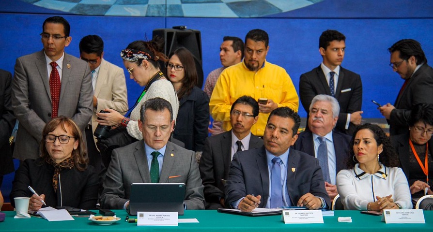 Con resultados académicos y rendición de cuentas, solicita UABJO presupuesto equitativo