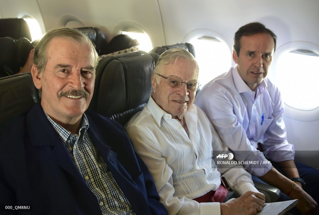 Foto muestra al ex presidente boliviano que insultó a AMLO con Fox