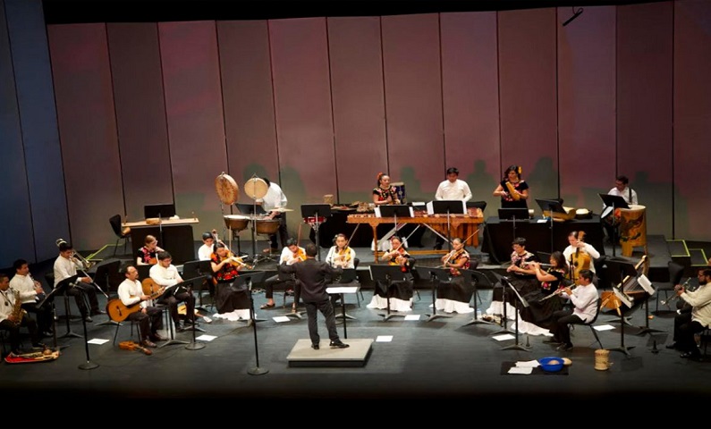 Pasatono Orquesta Mexicana se presentó en el Teatro de las Artes de la Ciudad de México