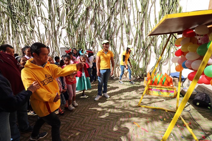 Celebra la FAHHO el Día de Reyes con niñas y niños de Oaxaca