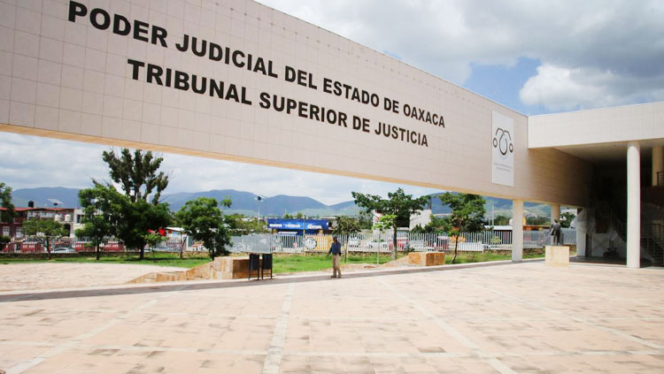 Eliminan pensión vitalicia a magistrados y no podrán heredarla a hijos, cónyuge o persona en concubinato