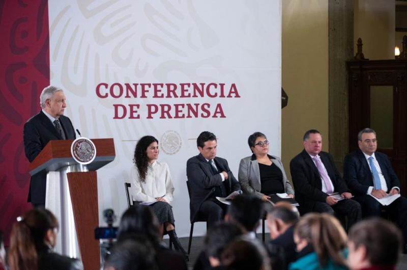 Outsourcing ilegal se castigará como delincuencia organizada, advierte gobierno