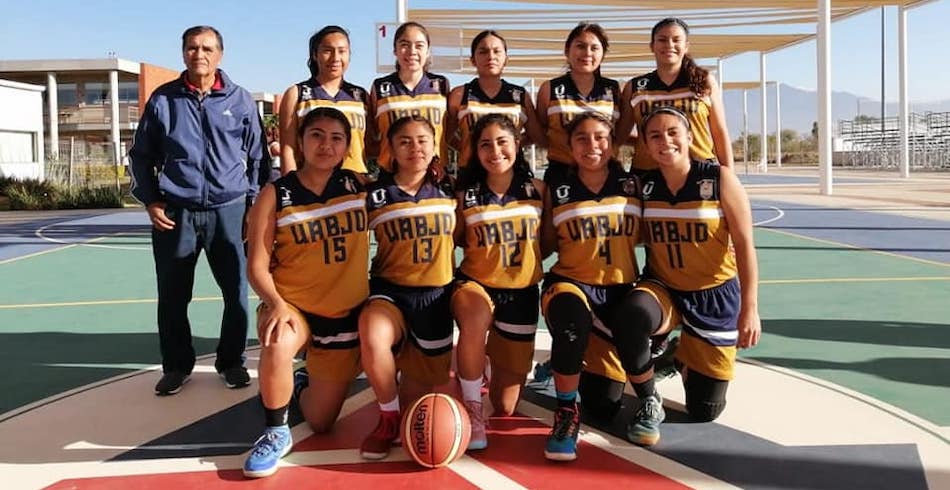 Deportistas de la UABJO continúan sus entrenamientos, desde sus hogares