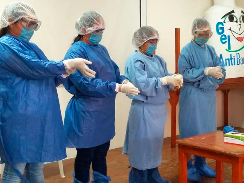 Heroísmo: Salud Oaxaca revela que 60 profesionales de la salud han dado positivo en COVID-19