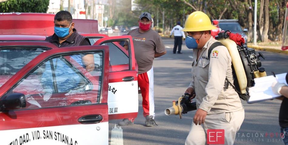 Proceden 82 quejas contra transportistas de Oaxaca por incumplir medidas vs COVID-19