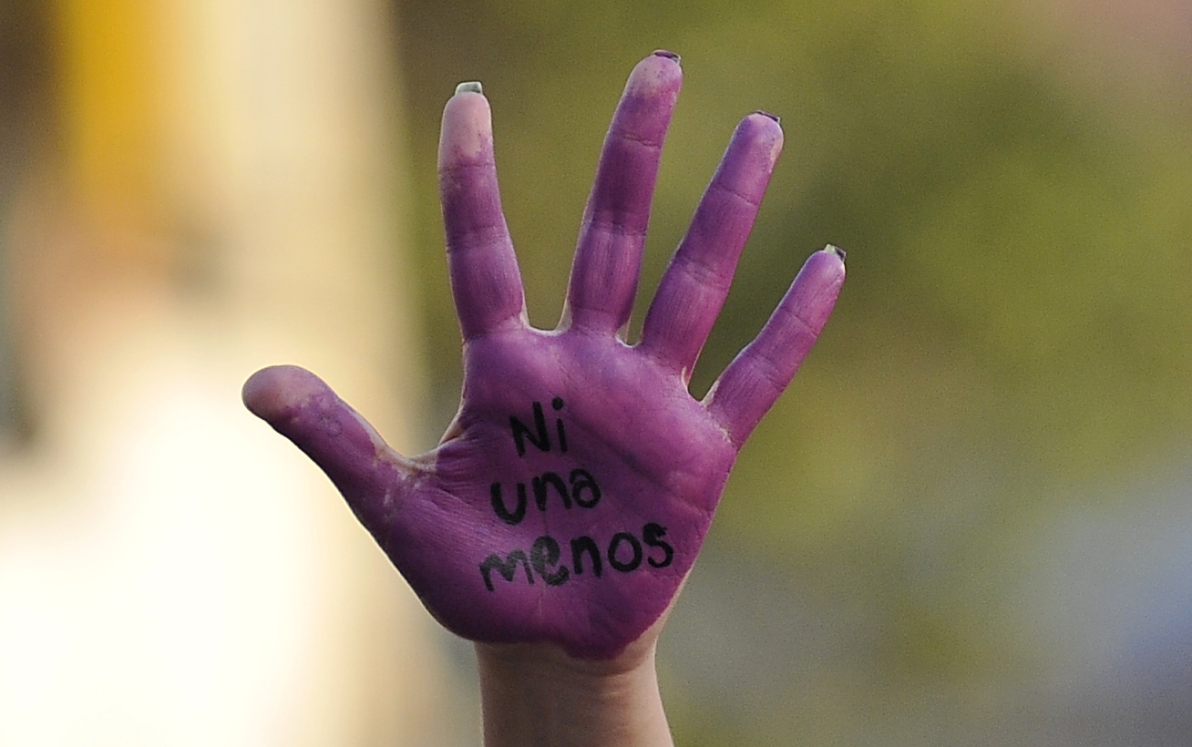 Prolongar el aislamiento 6 meses, provocaría 31 millones de mujeres violentadas