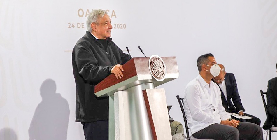 «Ya tocamos fondo en la crisis económica generada por la pandemia»: AMLO