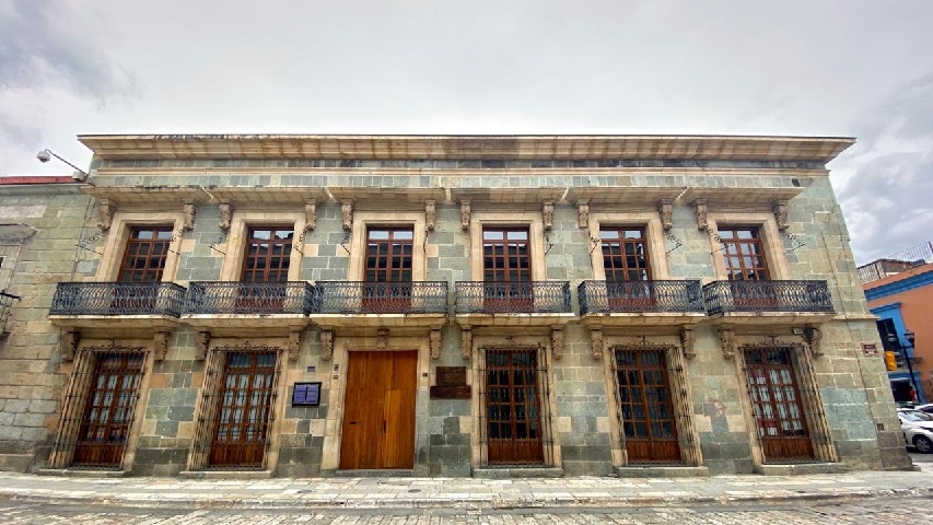 Interviene FAHHO Biblioteca Pública Central “Margarita Maza de Juárez” para su restauración