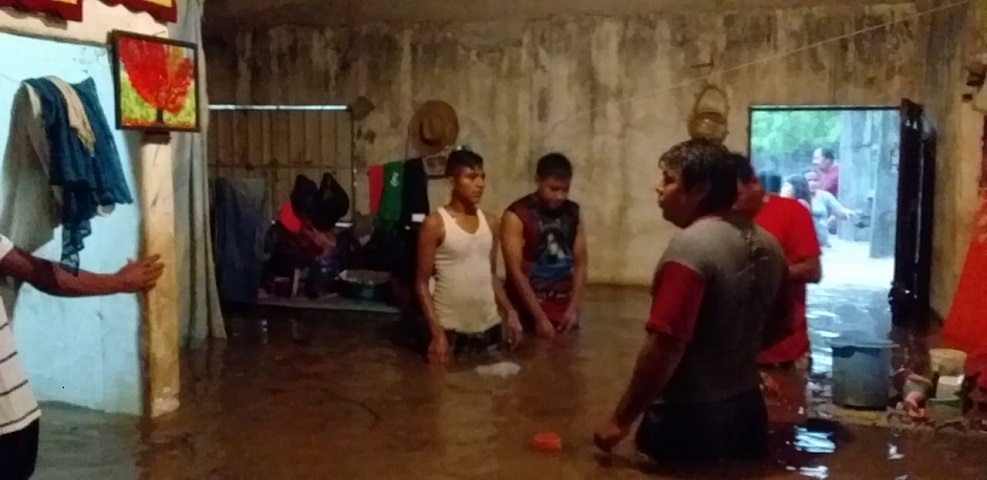 Activa CEPCO protocolos por inundación pluvial en Tututepec