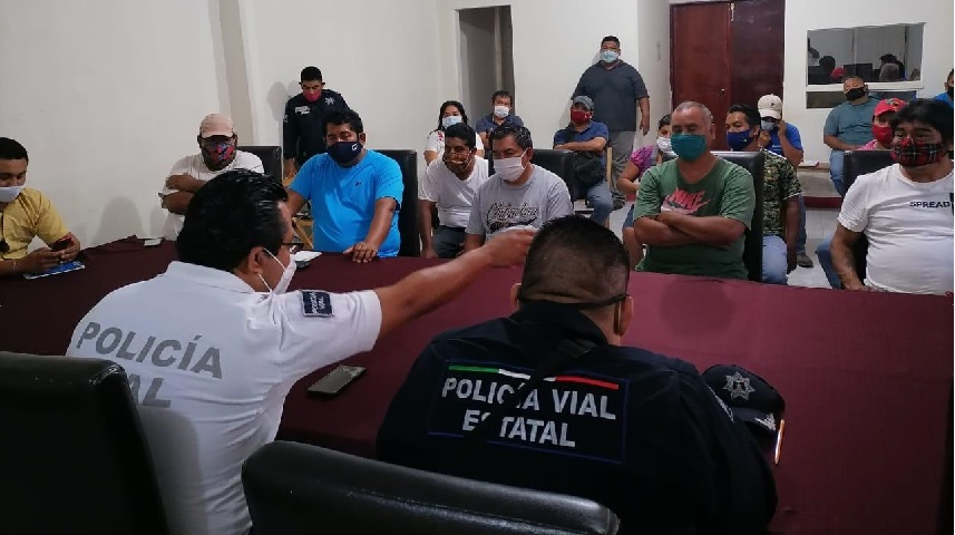Mantener medidas sanitarias, acuerdan gobierno de Juchitán y organizaciones de mototaxistas