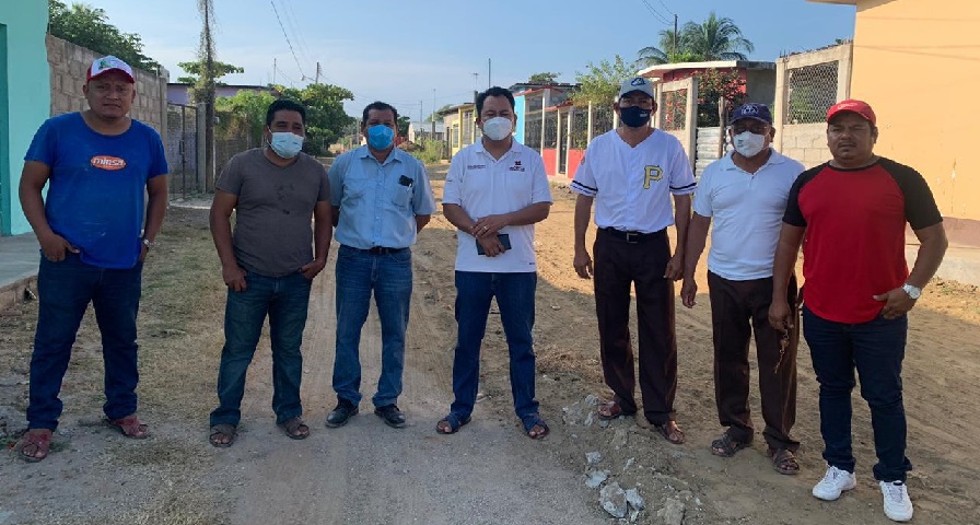 Acceso al agua potable en Chicapa, con suma de esfuerzos, impulsa Emilio Montero
