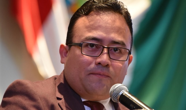 Buscan establecer el principio de austeridad republicana desde la constitución local