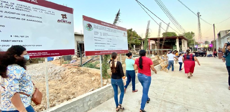 Obras de pavimentación en La Ventosa, inaugura Ayuntamiento juchiteco
