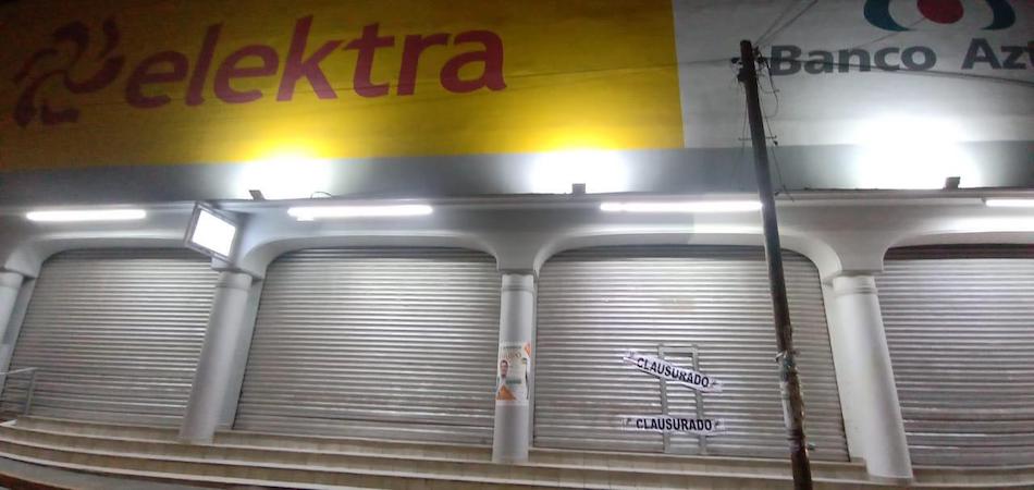 Por desacato a disposiciones sanitarias, clausuran Elektra y Coppel en Miahuatlán