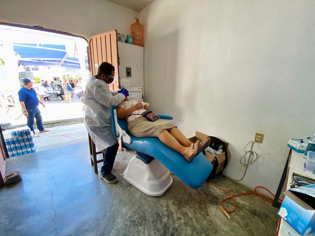 Un acierto, Brigada Médica del Ayuntamiento y entrega de aparatos ortopédicos por el DIF: vecinos del Calvario