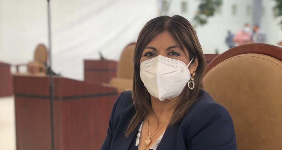 Exige Hilda Luis al Gobernador, no entregar el Hospital de la mujer al ISSSTE