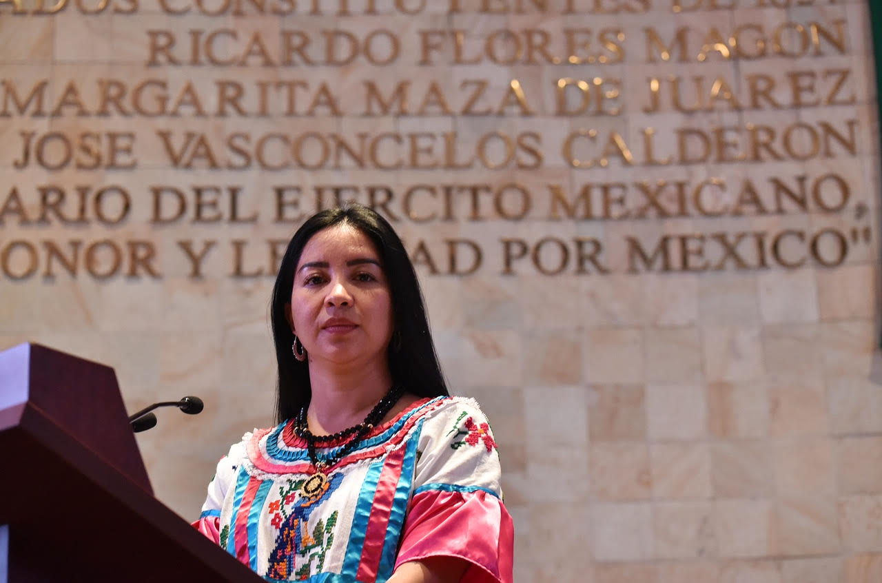 Congreso de Oaxaca exige gratuidad de las guías de aprendizaje en el COBAO para toda la entidad